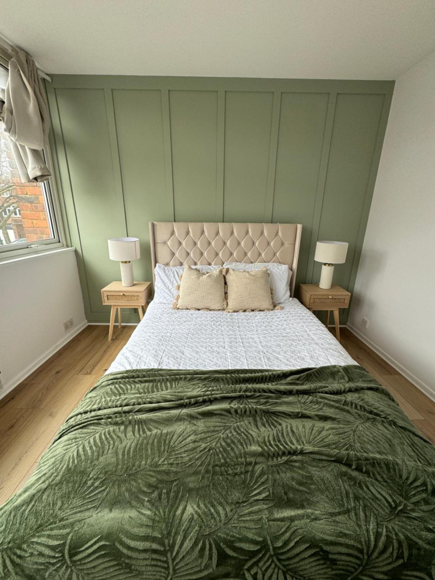 Grace House - 15 Minutes To Central London Thamesmead  エクステリア 写真