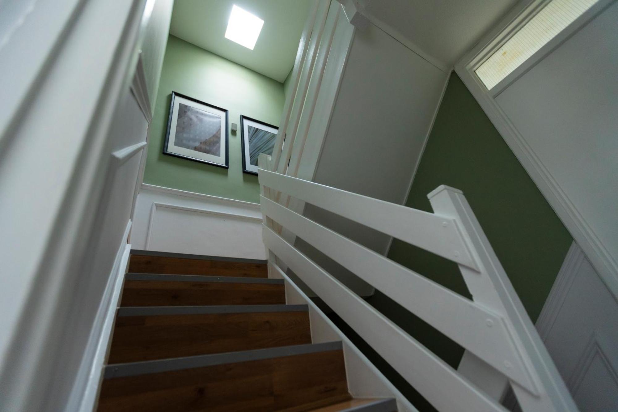 Grace House - 15 Minutes To Central London Thamesmead  エクステリア 写真
